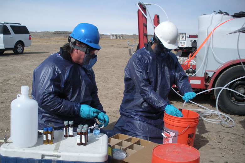 EPA staff monitoring well for fracking contaminants 