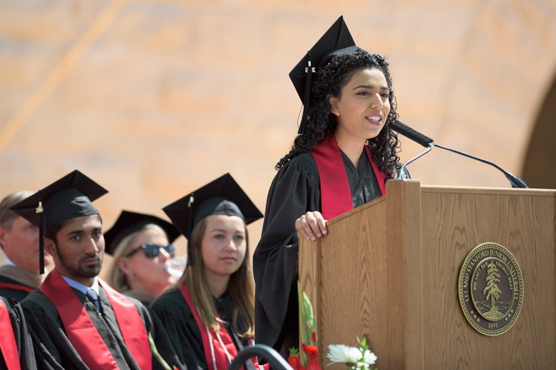 Senior Zainab Taymuree delivers the student reflection.