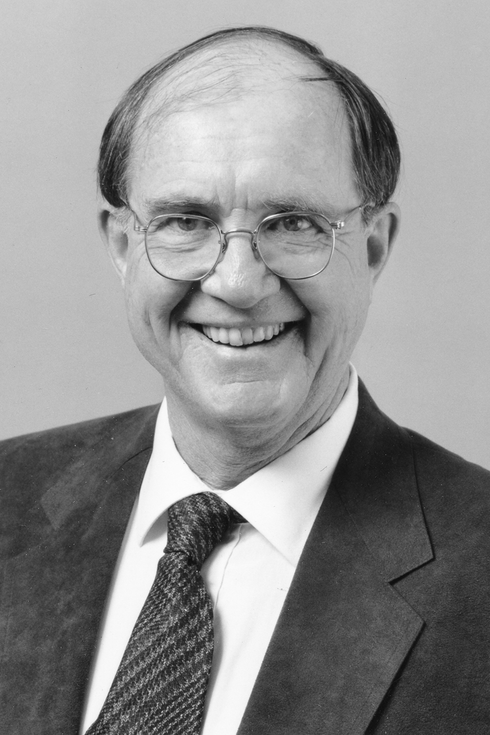 1995 portrait photo of David Tyack