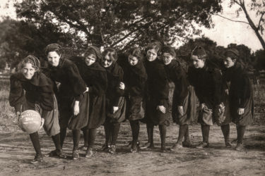 Women’s basketball team, 1896