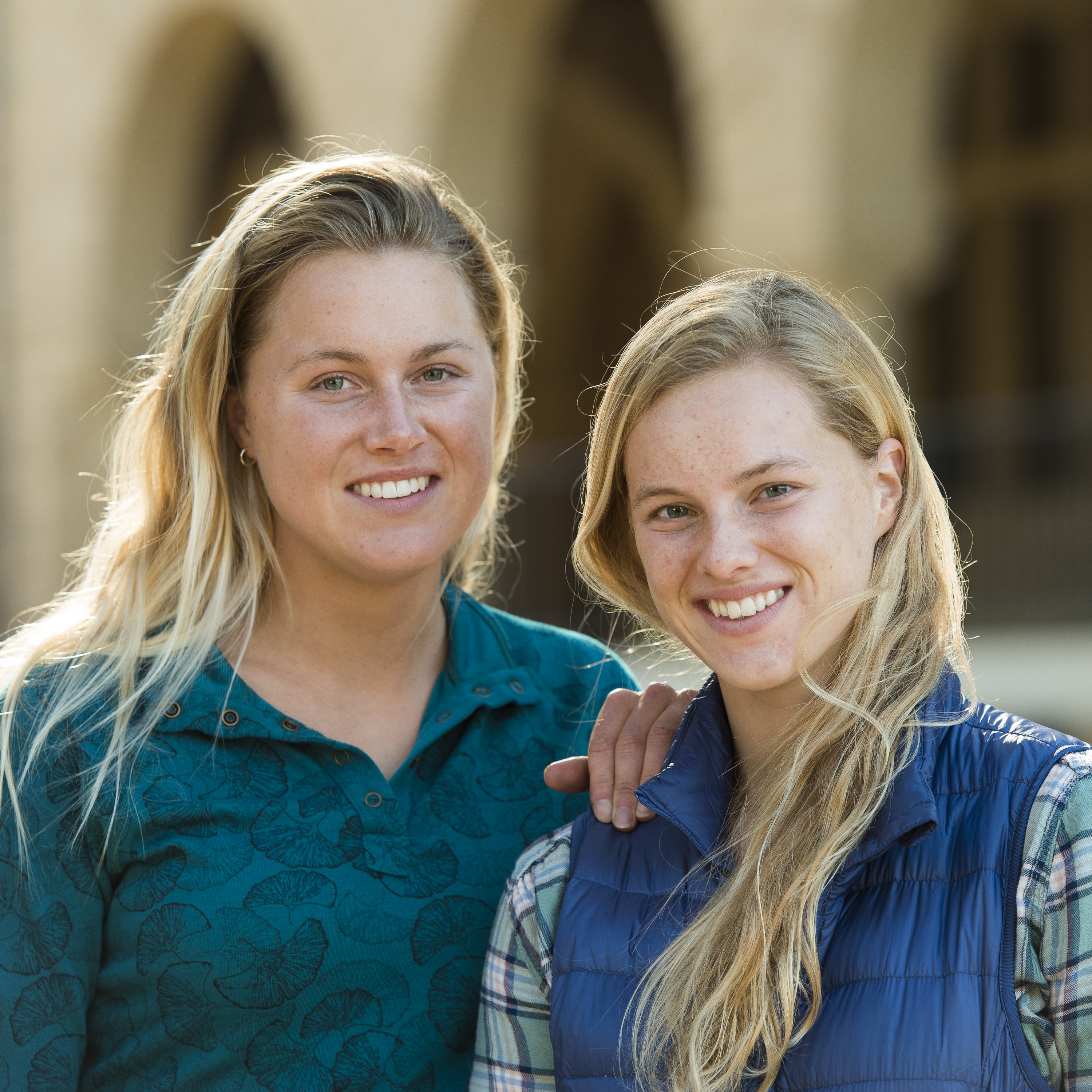 Students Annalisa and Madelyn Boslough.