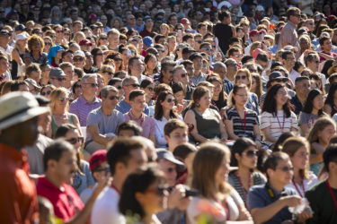 Convocation crowd