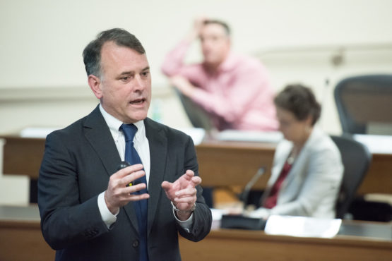 Robert Wallace, CEO of Stanford Management Company, speaking to Faculty Senate on March 8, 2018.