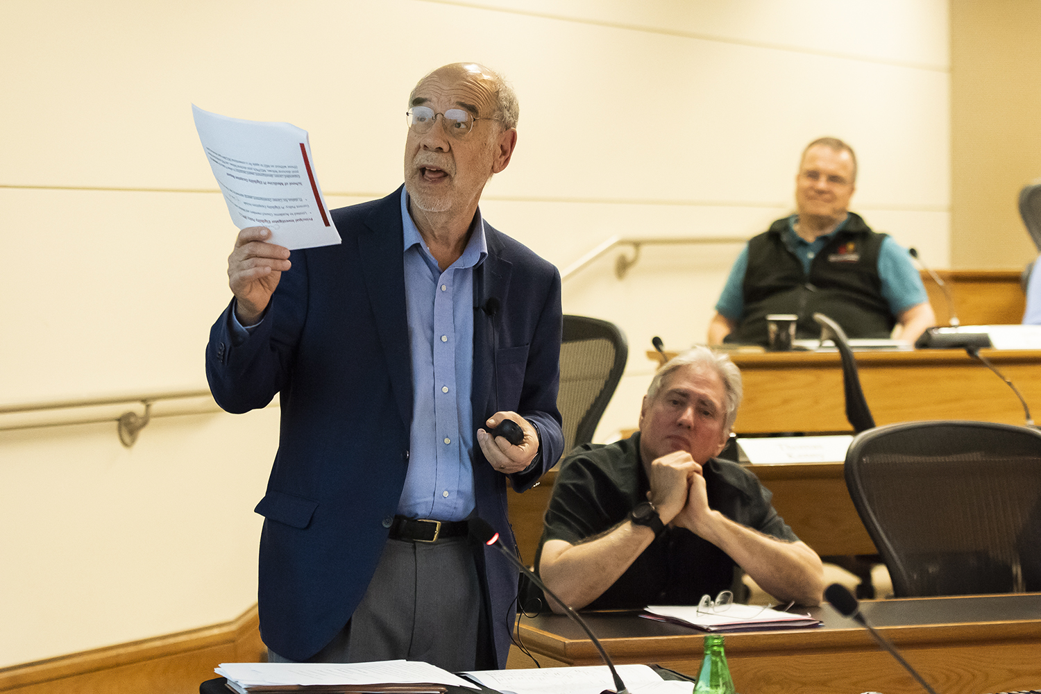 Harry Greenberg at the April 26 meeting of the Faculty Senate