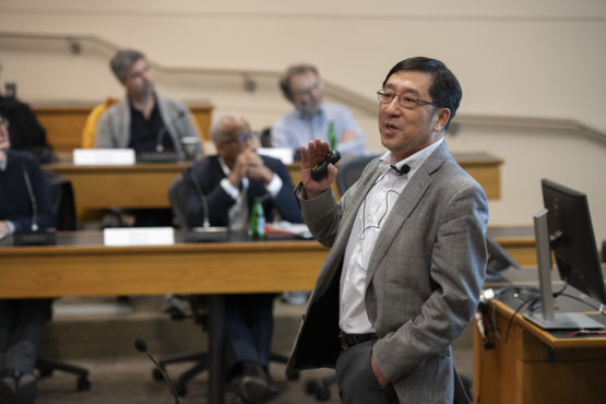 Chi-Chang Kao speaking to the Faculty Senate