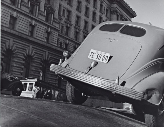 Gutmann photo of Nob Hill, 1938