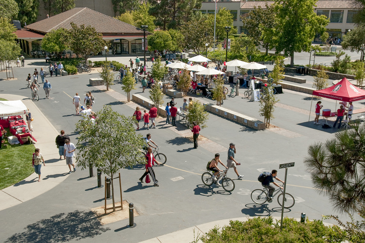 View of White Plaza area