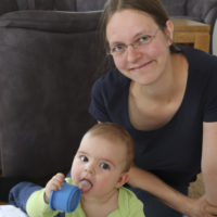 Sauermann and her daughter pose.