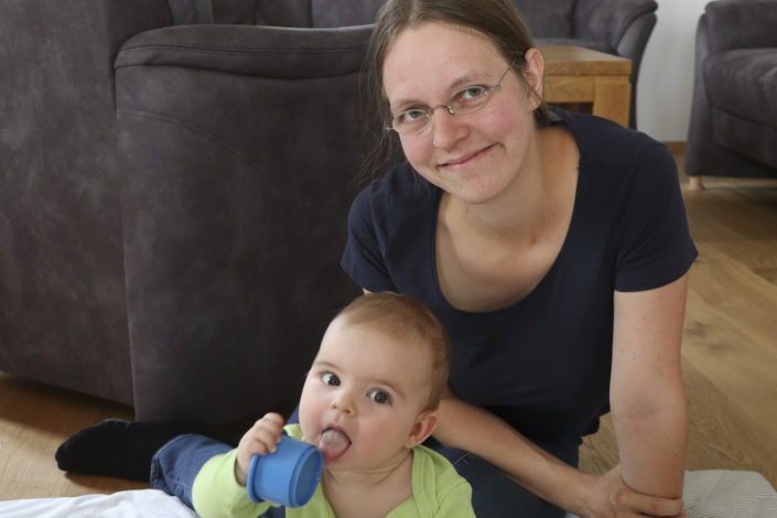 Sauermann and her daughter pose.