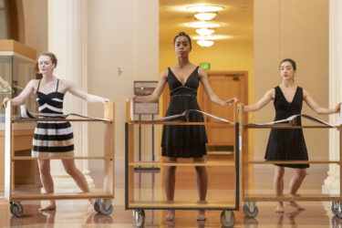 Chocolate Heads perform in the Green Library Rotunda.