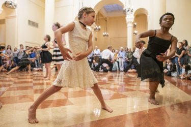 Chocolate Heads perform in the Green Library Rotunda.