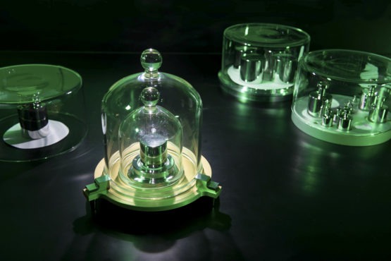 A kilogram weight under a bell jar